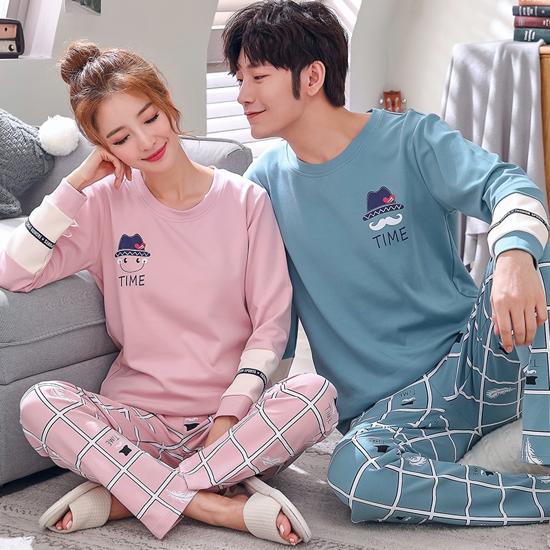 Mujeres en pijama para 2024 dormir
