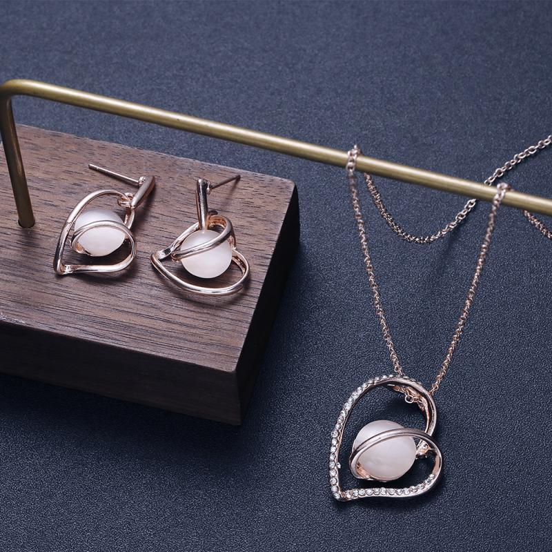 Conjunto de 3 unidades de joyería de lujo, collar con colgante romántico elegante, pendientes de gancho, cadena con forma de corazón de cristal, conjunto de joyería